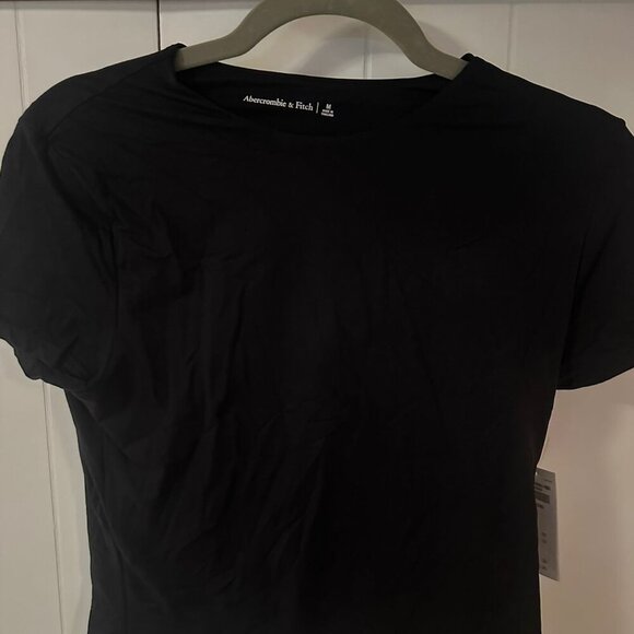 Abercrombie Soft Matte Seamless Baby Tee in Black - Picture 5 of 5
